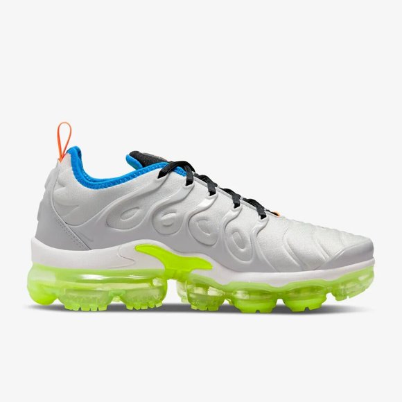 Nike Air Vapormax Plus Photon Dust Womens Size 7.5 White Volt Black DQ46… - Picture 4 of 7
